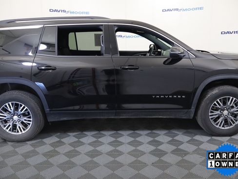 Used 2026 Chevrolet Traverse LT AWD/4WD image 5