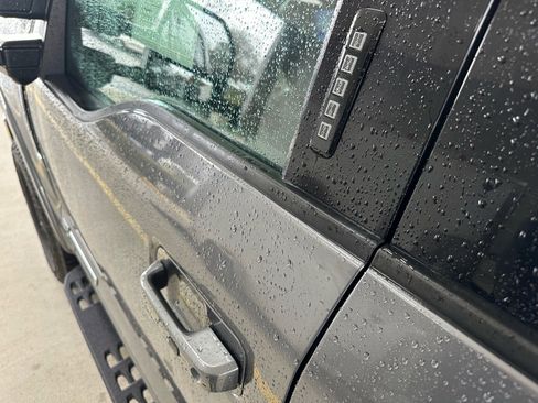 Certified 2021 Ford F250 Lariat w/ Tremor Off-Road Package image 18