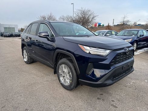 New 2025 Toyota RAV4 XLE image 9