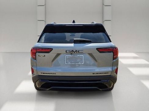 New 2026 GMC Terrain Elevation w/ Elevation Premium Package FWD image 4