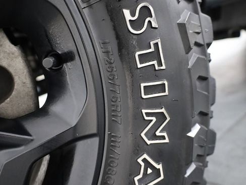 Used 2023 Jeep Wrangler Unlimited image 37