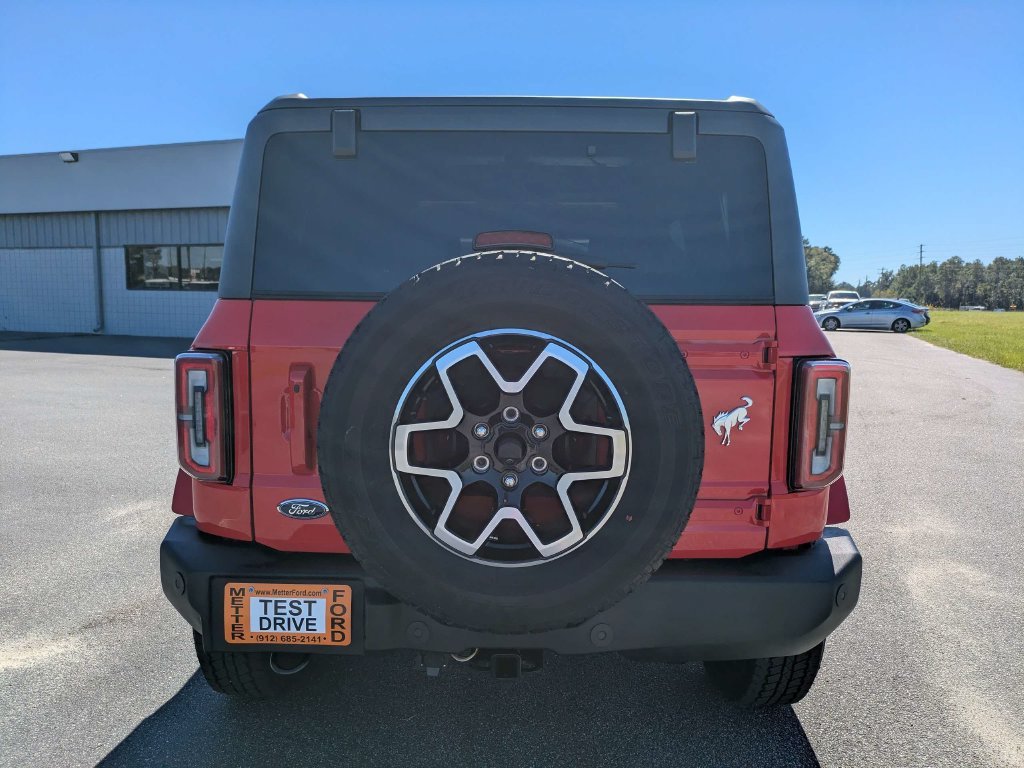 Used 2024 Ford Bronco Outer Banks AWD/4WD image 5