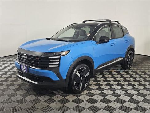 New 2026 Nissan Kicks SR w/ SR Premium Package image 9