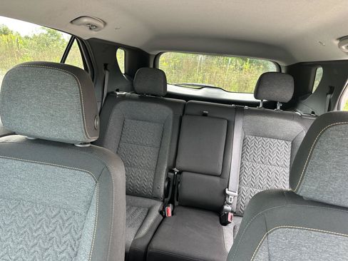 Used 2022 Chevrolet Equinox LT AWD/4WD image 38