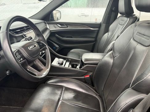 Used 2021 Jeep Grand Cherokee L Overland w/ Luxury Tech Group IV image 4