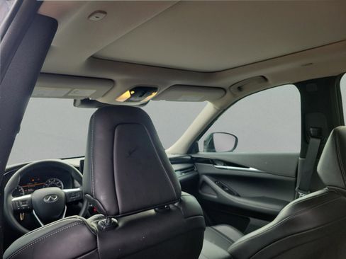 Certified 2025 INFINITI QX60 Pure image 10