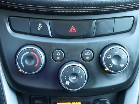 Used 2020 Chevrolet Trax LS w/ Tint and Cruise Package image 21