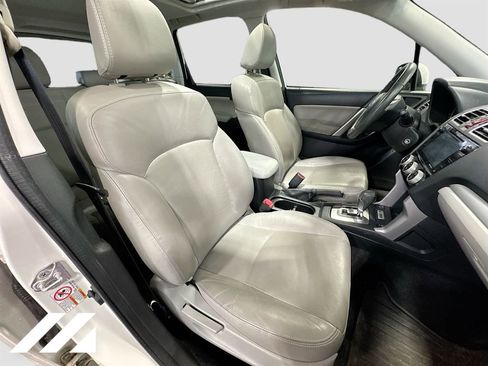 Used 2016 Subaru Forester 2.5i Limited w/ Popular Package #2 image 30