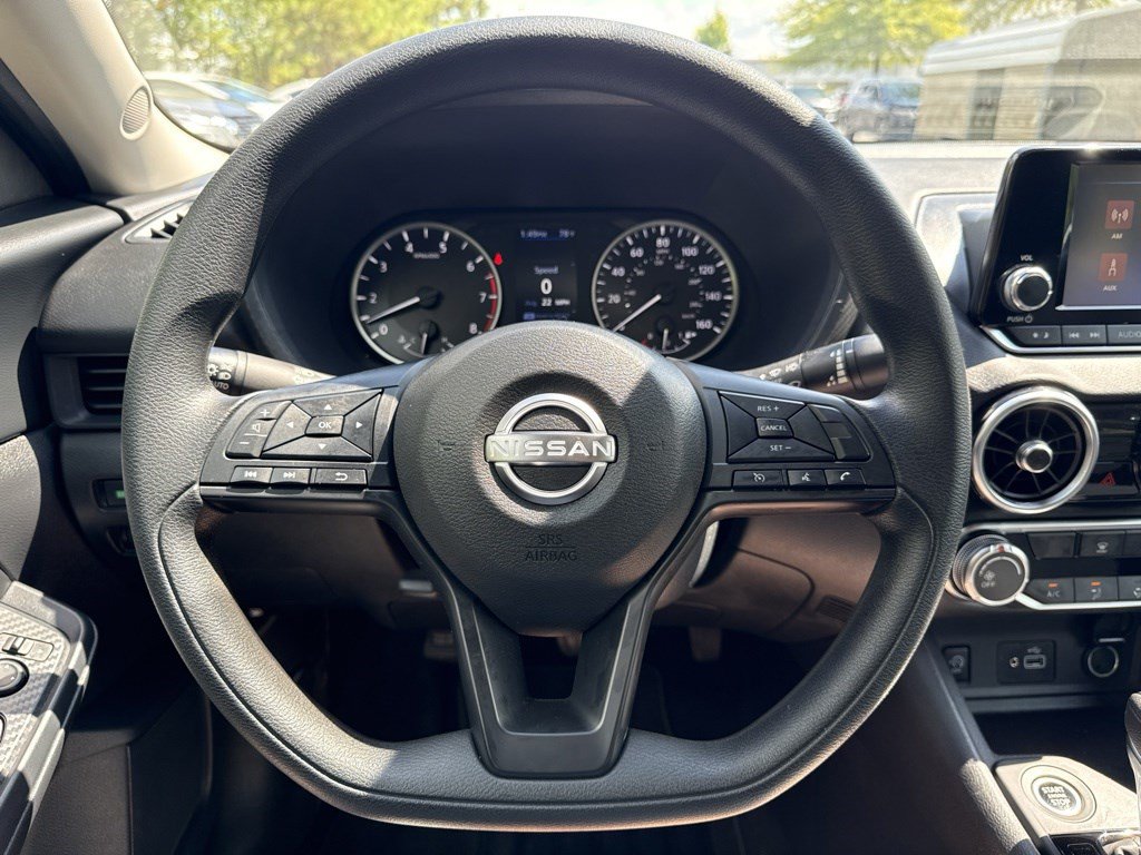 Used 2025 Nissan Sentra S FWD image 19