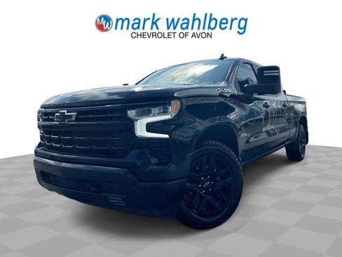 Used 2023 Chevrolet Silverado 1500 RST image 1
