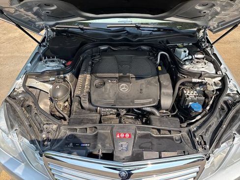 Used 2012 Mercedes-Benz E 350 Sedan image 29