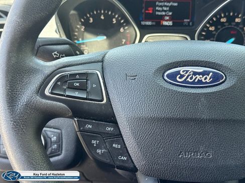 Used 2019 Ford Escape SE FWD image 22
