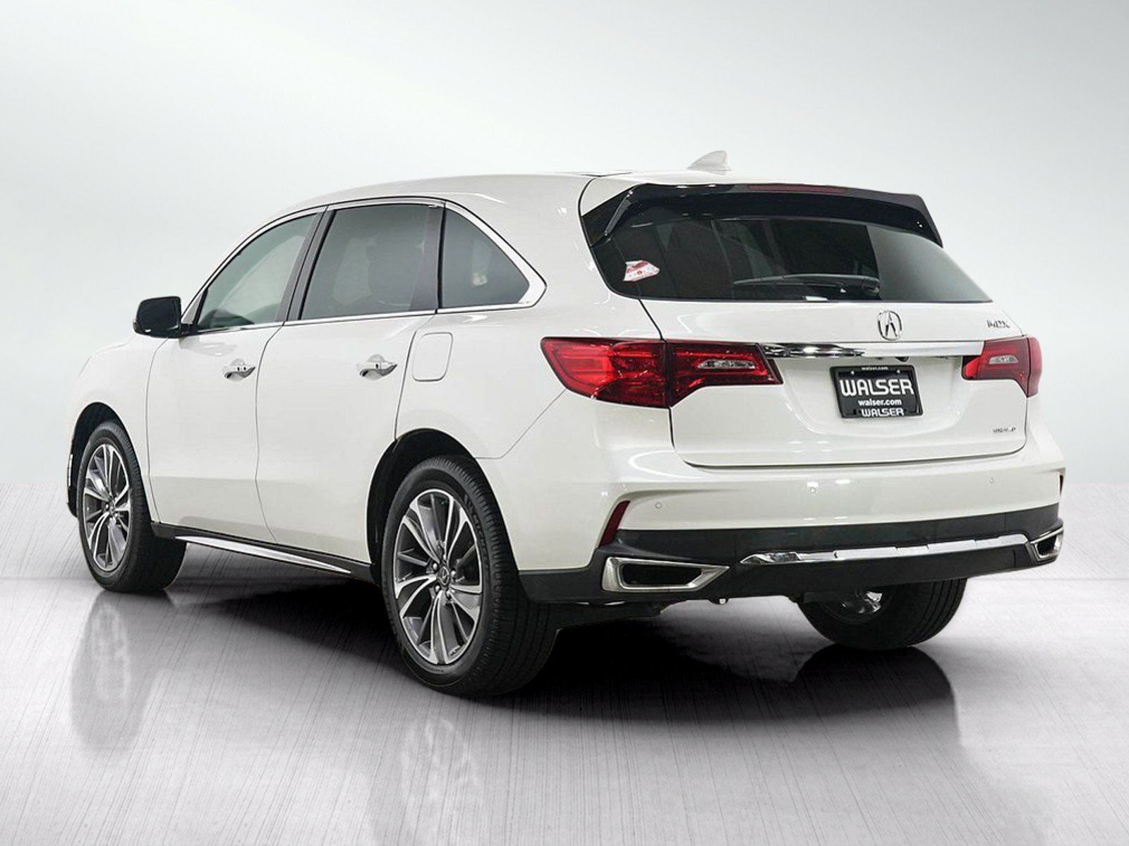 Used 2019 Acura MDX w/ Technology Package AWD/4WD image 3