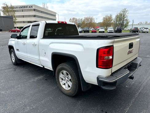 Used 2017 GMC Sierra 1500 SLE image 3