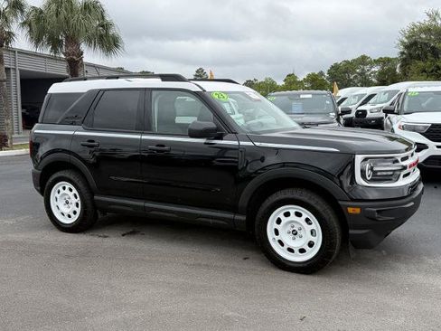 Certified 2023 Ford Bronco Sport Heritage w/ Heritage Convenience Package AWD/4WD image 2