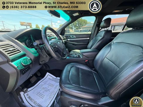 Used 2017 Ford Explorer Sport w/ Equipment Group 401A AWD/4WD image 9