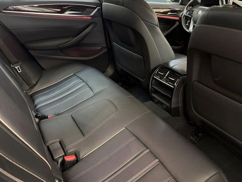 Used 2019 BMW 530i RWD image 29