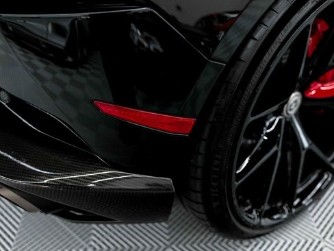 Used 2015 Lamborghini Huracan LP 610-4 image 23