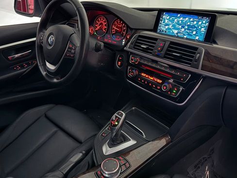 Used 2017 BMW 330i xDrive Sedan AWD/4WD image 25