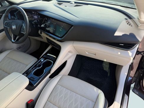Used 2022 Buick Envision Avenir w/ Technology Package II image 30
