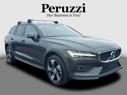 Used 2021 Volvo V60 T5 Cross Country