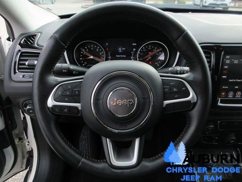 Used 2019 Jeep Compass Limited image 13