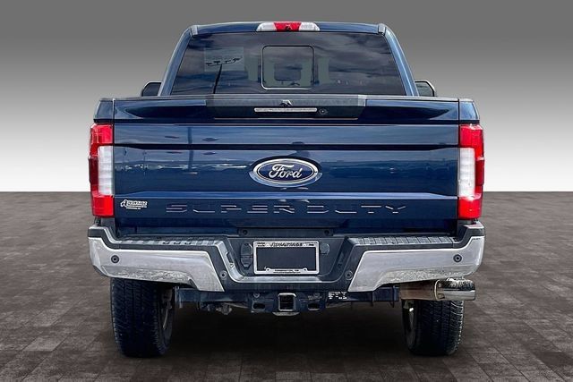 Used 2019 Ford F350 Lariat w/ Lariat Ultimate Package AWD/4WD image 4