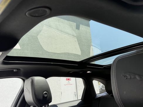 Used 2025 Jaguar F-PACE R-Dynamic S image 15