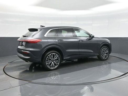 Used 2025 Audi Q5 Premium Plus w/ Premium Plus AWD/4WD image 7