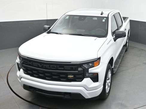 Certified 2026 Chevrolet Silverado 1500 Custom RWD image 34