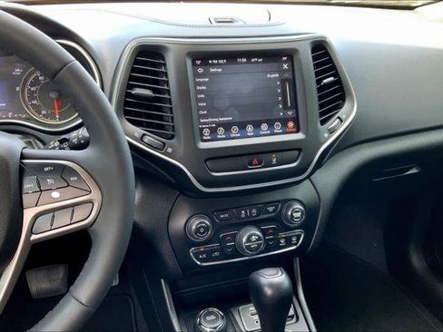 Certified 2022 Jeep Cherokee Latitude Lux AWD/4WD image 7