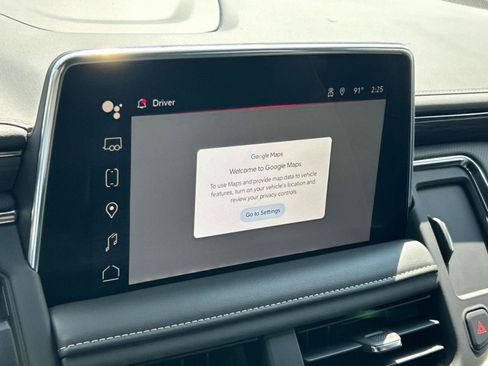 Used 2023 GMC Yukon SLT w/ SLT Luxury Package RWD image 34