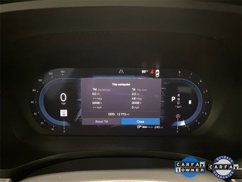 Used 2025 Volvo S60 B5 Core image 10