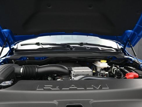 New 2026 RAM 1500 4x4 Crew Cab image 26
