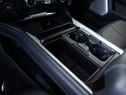 Used 2025 Ford F450 Platinum w/ Camper Package image 25