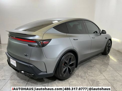 Used 2026 Tesla Model Y Performance AWD/4WD image 8