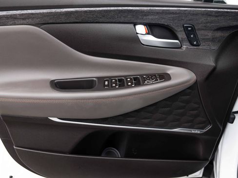 Used 2020 Hyundai Santa Fe Limited AWD/4WD image 11