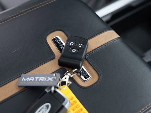 Used 2024 Ford F350 Platinum w/ Tremor Off-Road Package image 34