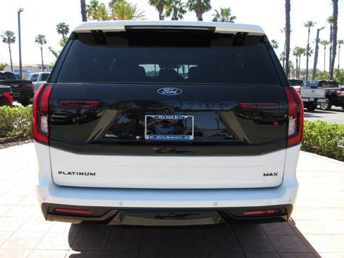 New 2026 Ford Expedition Max Platinum AWD/4WD image 3