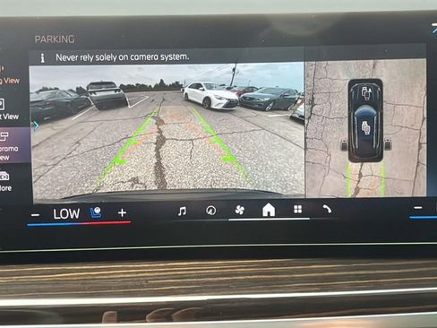 Used 2024 BMW X5 xDrive40i w/ Premium Package image 26