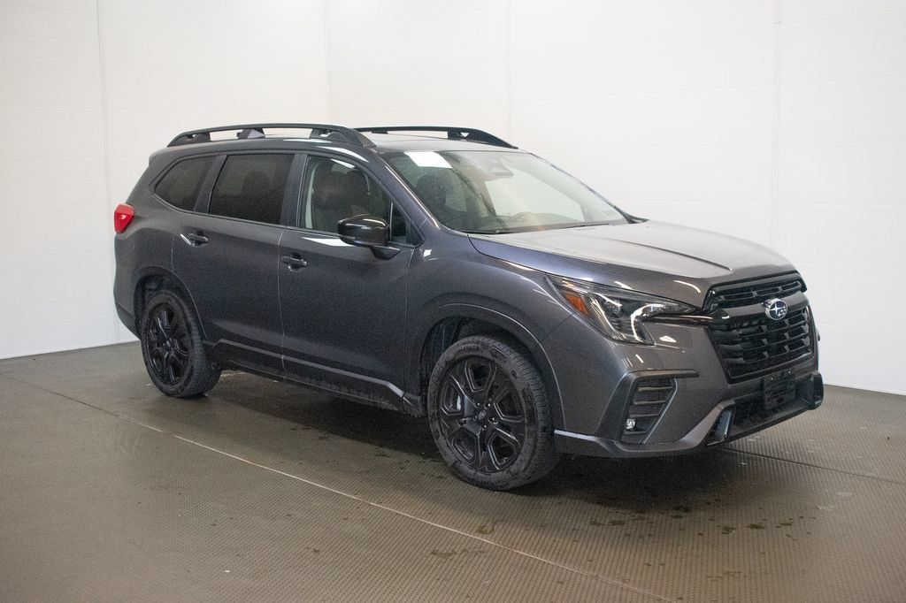 Used 2025 Subaru Ascent Onyx Edition AWD/4WD image 1