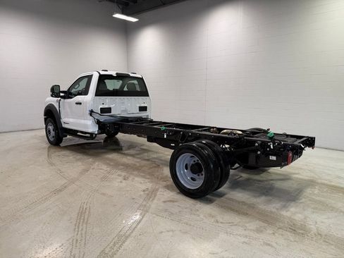 New 2026 Ford F550 2WD Regular Cab Super Duty image 6