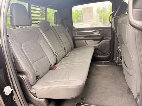 Used 2019 RAM 1500 Big Horn AWD/4WD image 15