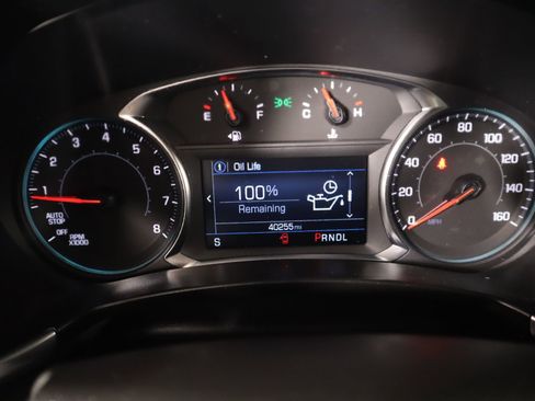 Used 2024 Chevrolet Equinox LS w/ LS Convenience Package image 4