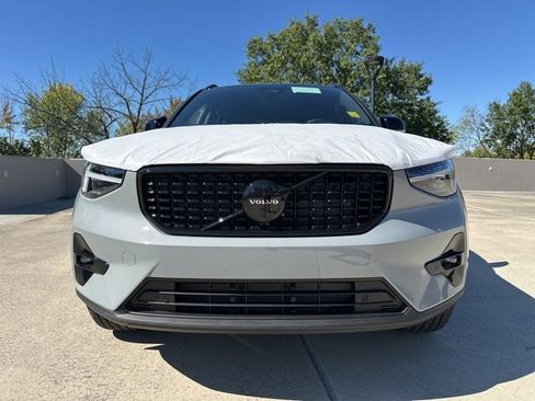 New 2026 Volvo XC40 B5 Ultra w/ Climate Package image 2