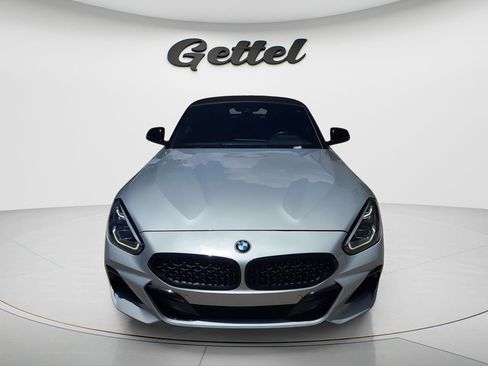 Used 2022 BMW Z4 sDrive30i w/ Premium Package 2 RWD image 2