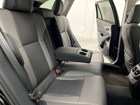 Used 2025 Subaru Outback Onyx Edition image 17