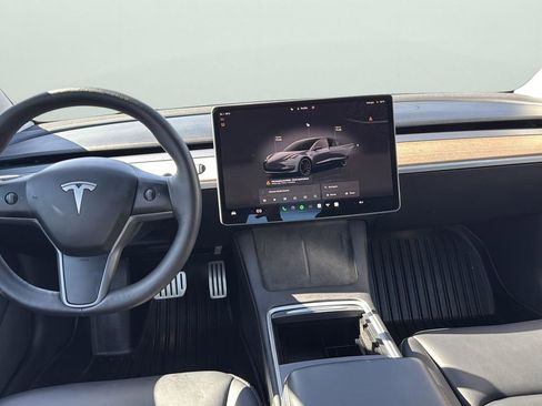 Used 2023 Tesla Model 3 Performance image 22