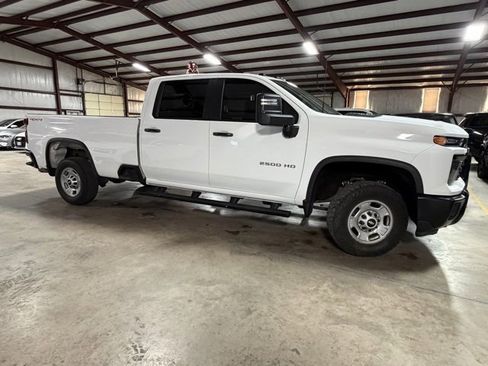 Used 2025 Chevrolet Silverado 2500 W/T w/ WT Convenience Package image 5