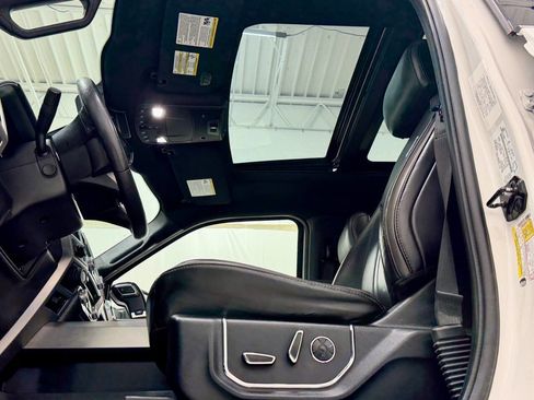 Used 2016 Ford F150 Platinum w/ Max Trailer Tow Package image 10